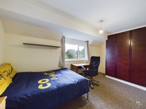 Photo 27- click for photo gallery